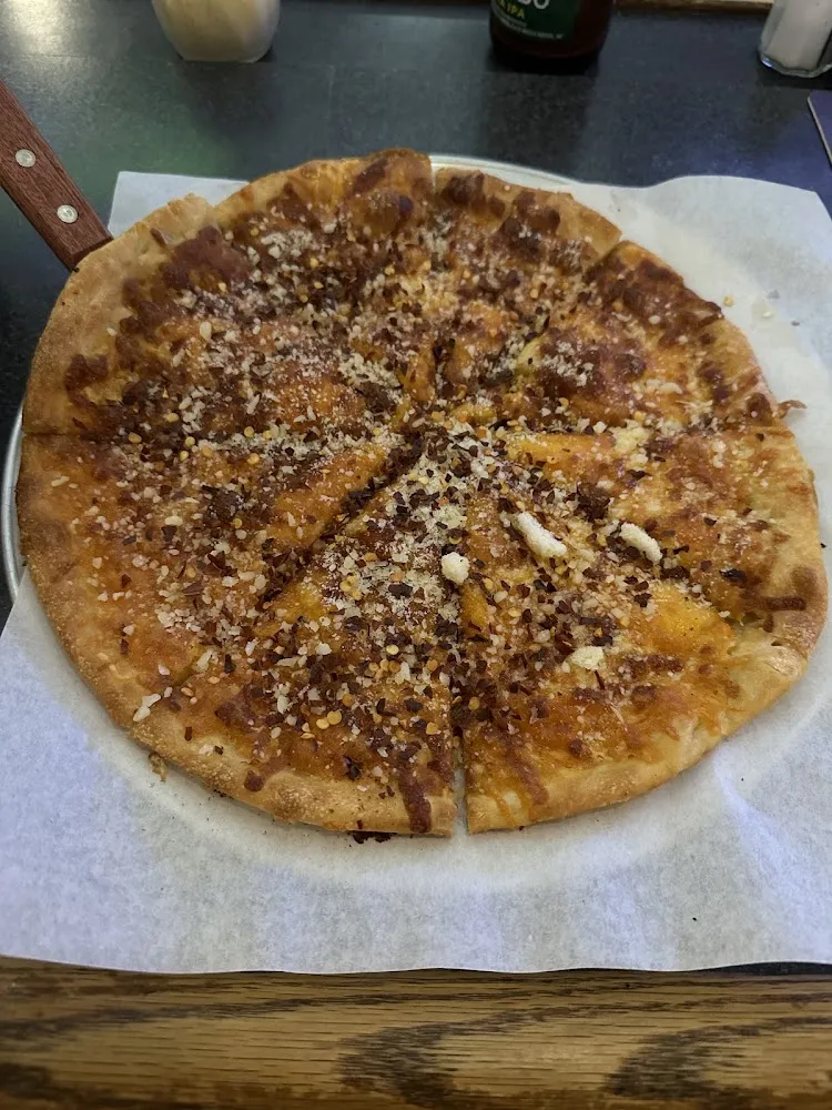 Cheese Pizza with White Sauce
