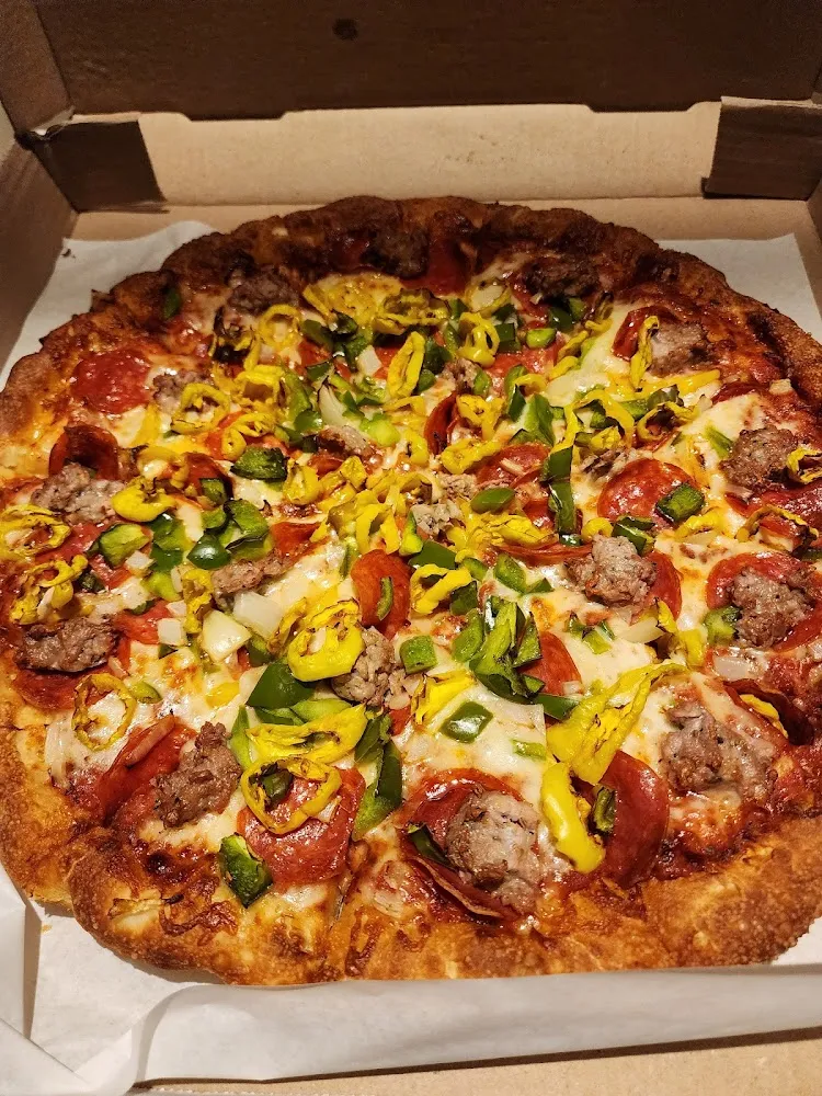 Deluxe Pizza